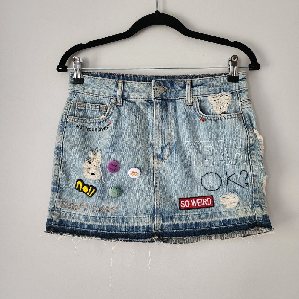 Pull & Bear Distressed Patches Denim Mini Skirt Size Small